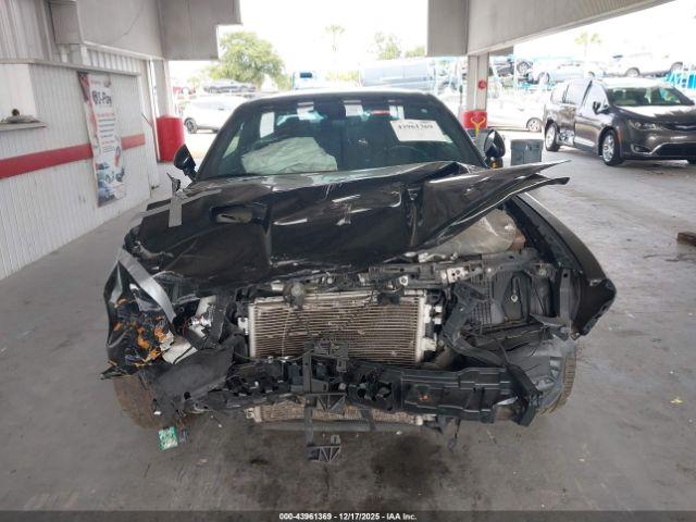 Dodge Challenger Sxt Image 11