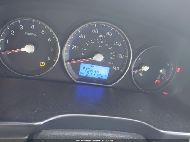 Hyundai SANTA FE Gls Image 6