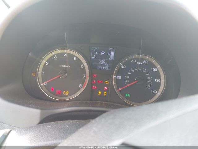 Hyundai ACCENT Se Image 9