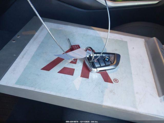 BMW 3 Series Xdrive Image 10