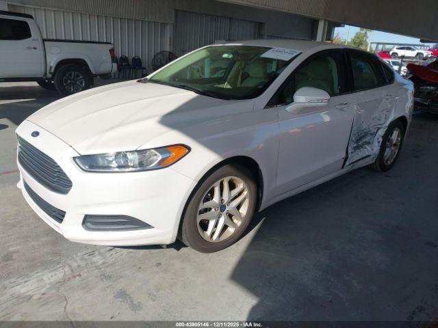Ford Fusion Se Image 4