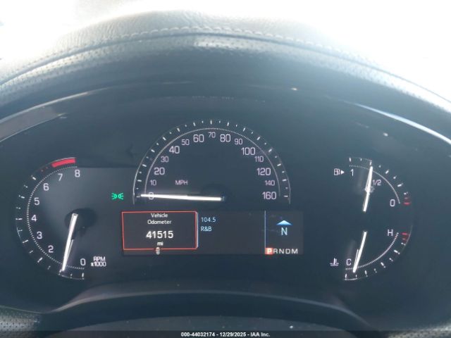 Cadillac XTS Luxury Image 12