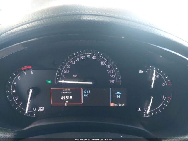 Cadillac XTS Luxury Image 12