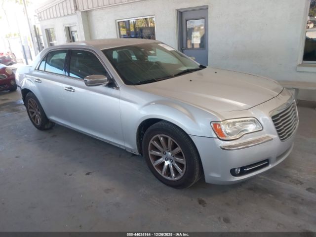 Chrysler 300c Image 1