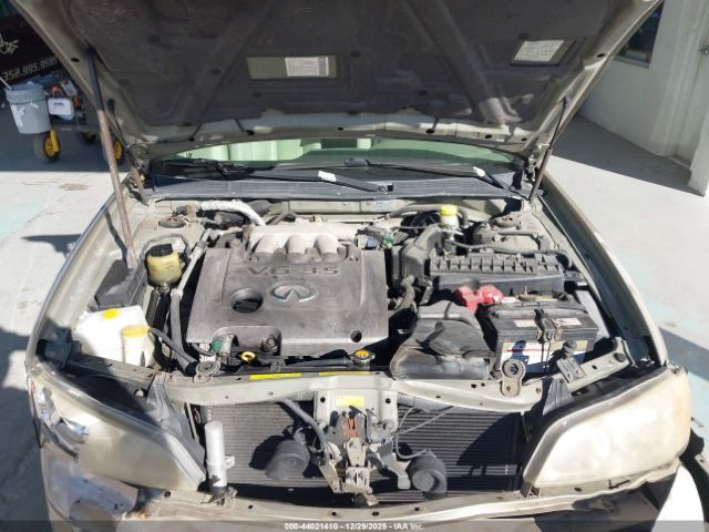 INFINITI I35 Luxury Image 2