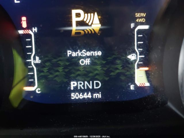 Jeep Wrangler Sahara 4x4 Image 15