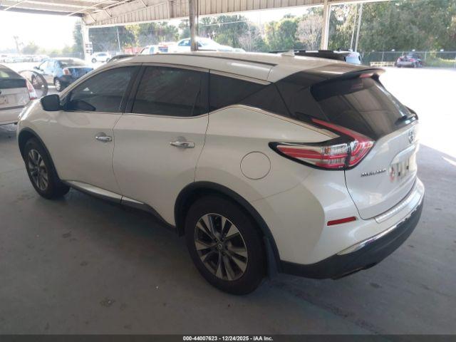 Nissan Murano S Image 6