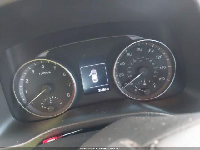 Hyundai ELANTRA Value Edition Image 8