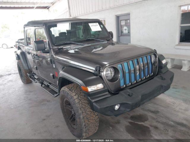  Salvage Jeep Gladiator