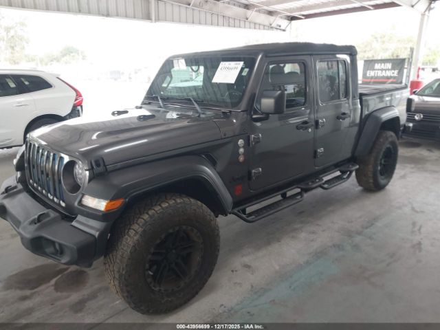 Jeep Gladiator Sport 4x4 Image 13