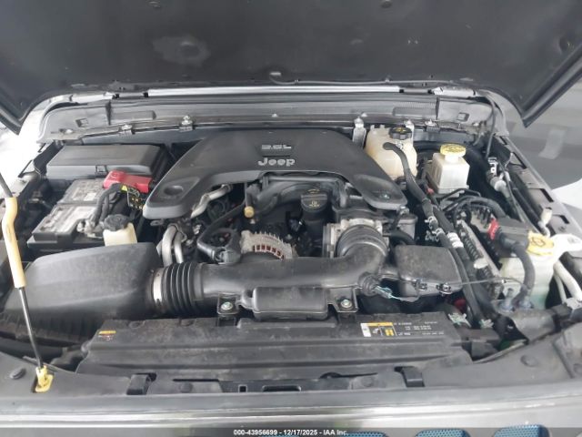 Jeep Gladiator Sport 4x4 Image 9