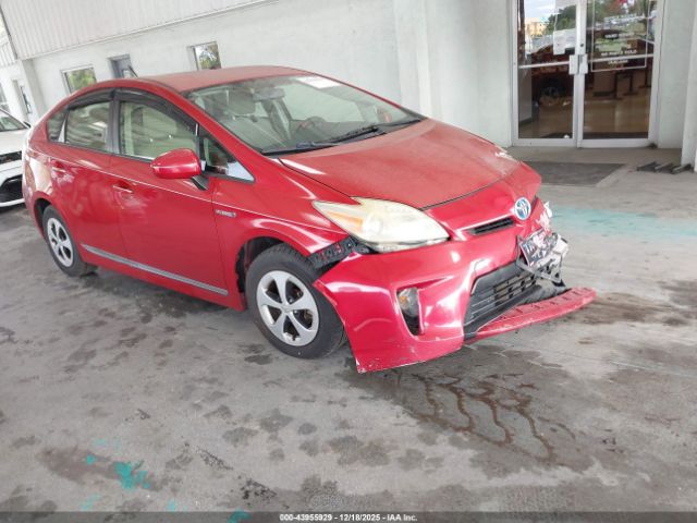 Toyota Prius Two Image 1