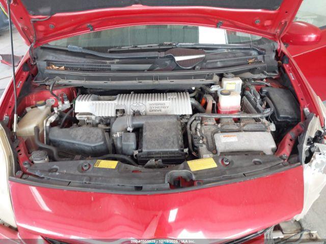 Toyota Prius Two Image 7