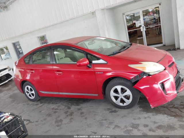 Toyota Prius Two Image 10