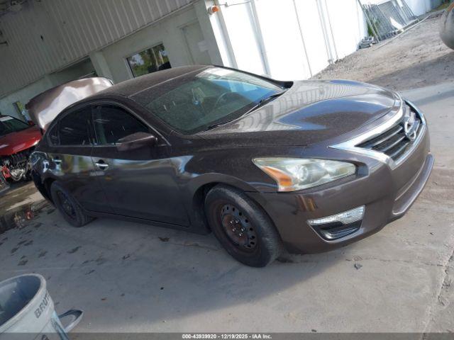 Nissan Altima 2.5 S Image 11