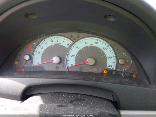 Toyota Camry Se Image 9