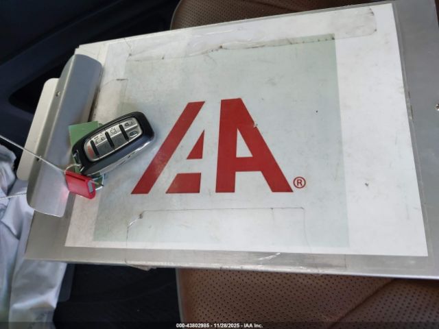 Chrysler Pacifica Limited Image 7