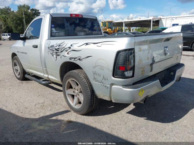 Ram 1500 St Image 12