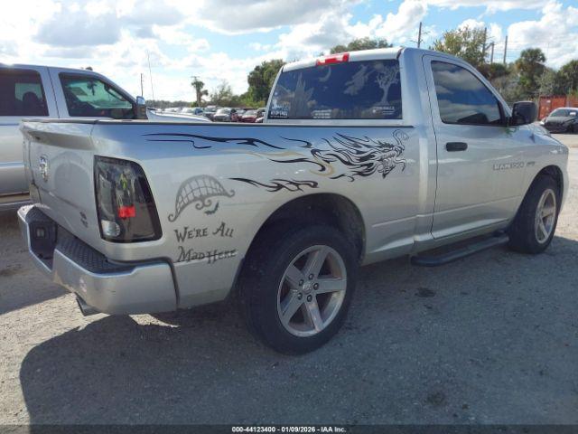 Ram 1500 St Image 11