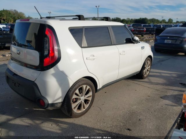 Kia Soul + Image 9