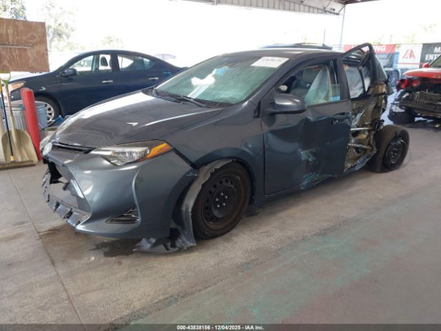 Toyota Corolla Le Image 3