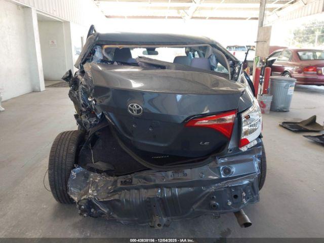 Toyota Corolla Le Image 10