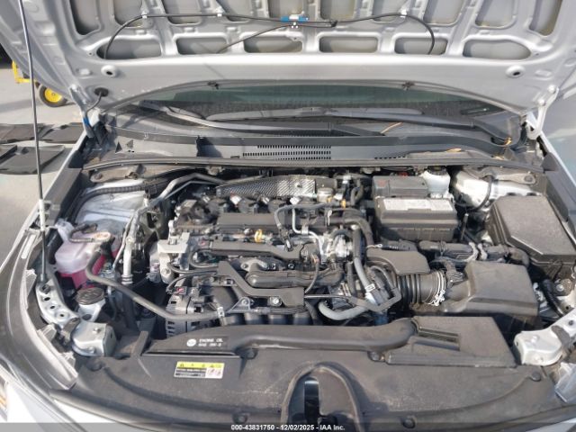 Toyota Corolla Le Image 9