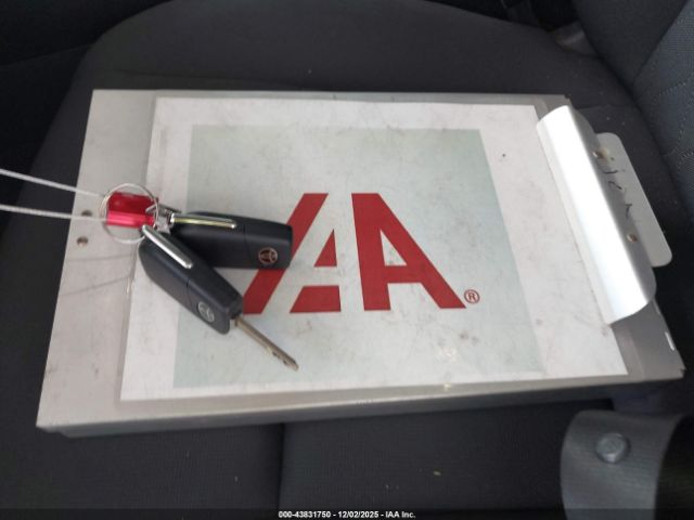 Toyota Corolla Le Image 10