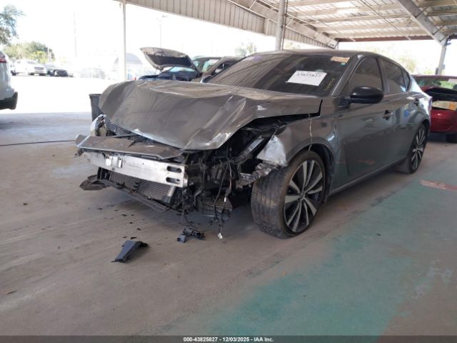 Nissan Altima 2.5 Sr Image 9