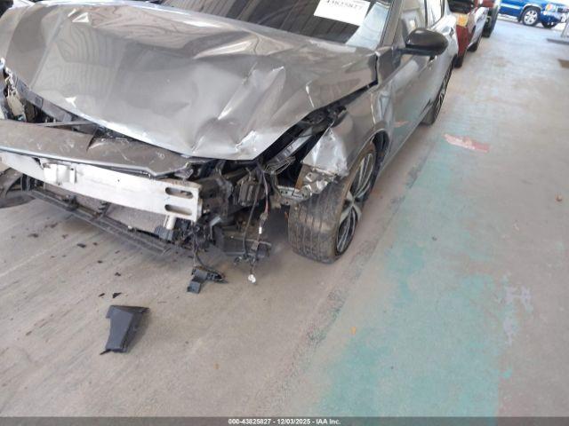 Nissan Altima 2.5 Sr Image 6