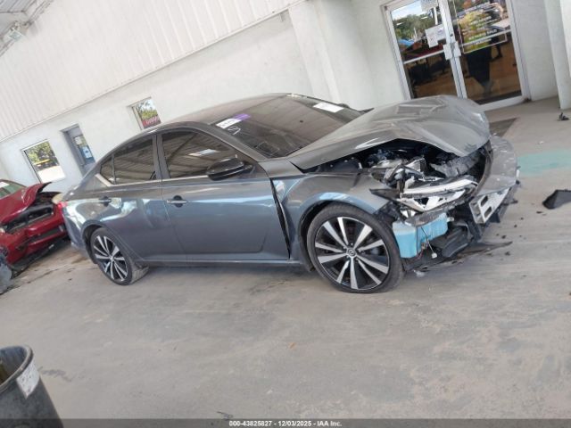 Nissan Altima 2.5 Sr Image 14