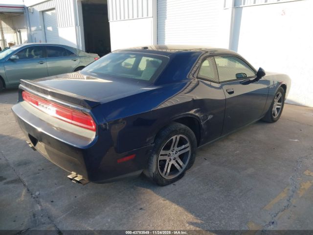 Dodge Challenger Image 14