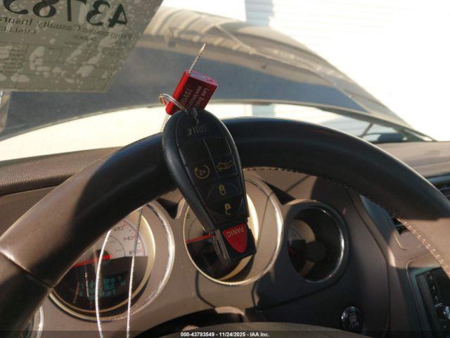 Dodge Challenger Image 6