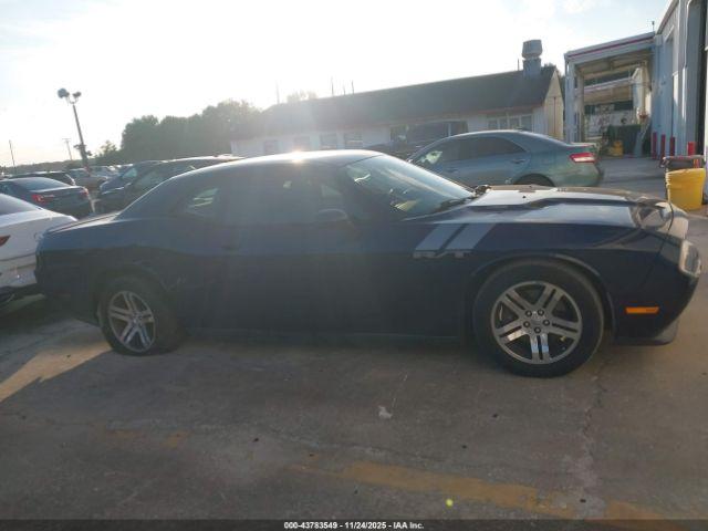 Dodge Challenger Image 13
