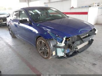  Salvage Hyundai ELANTRA