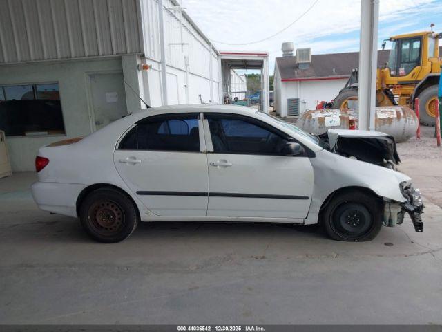 Toyota Corolla Ce Image 15