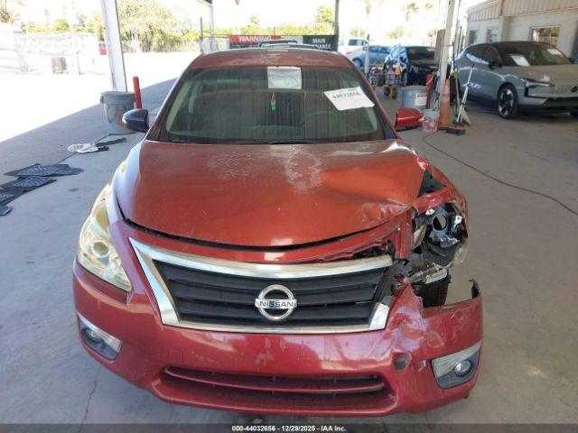 Nissan Altima 2.5 Sv Image 8