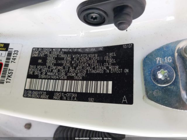 Toyota Tundra Sr5 5.7l V8 Image 4