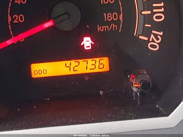 Toyota Tundra Sr5 5.7l V8 Image 2