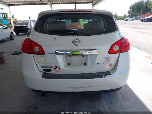 Nissan Rogue S Image 7