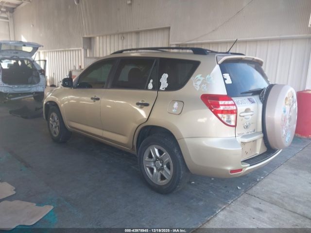Toyota RAV4 Image 13