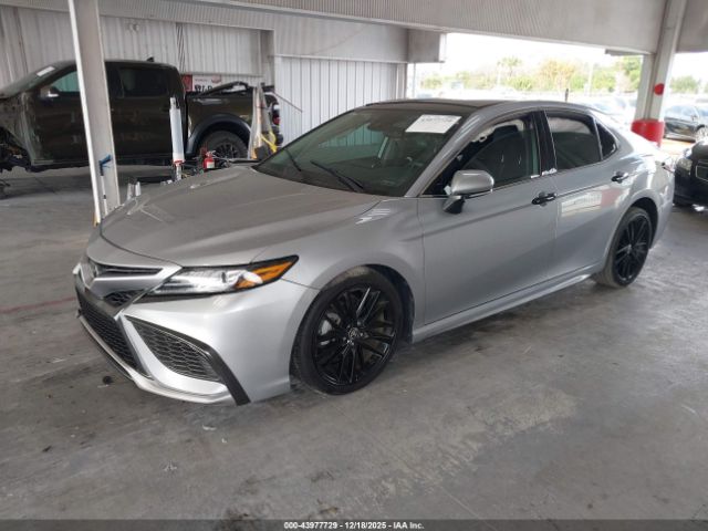Toyota Camry Xse Image 16