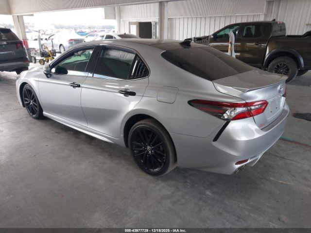 Toyota Camry Xse Image 2