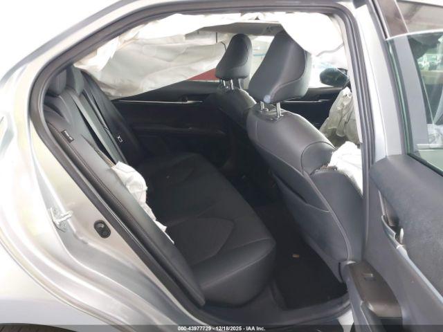 Toyota Camry Xse Image 11