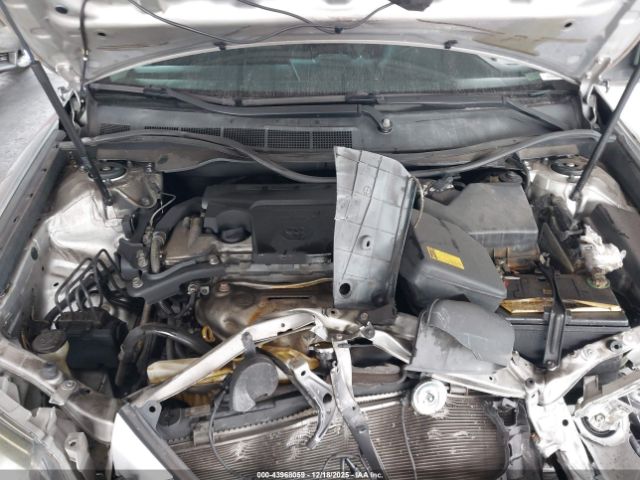 Toyota Camry Se Image 6