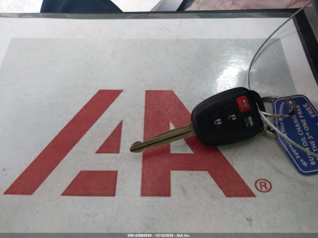 Toyota Camry Se Image 5