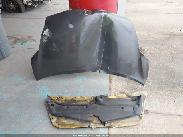 Toyota Prius Touring Image 13