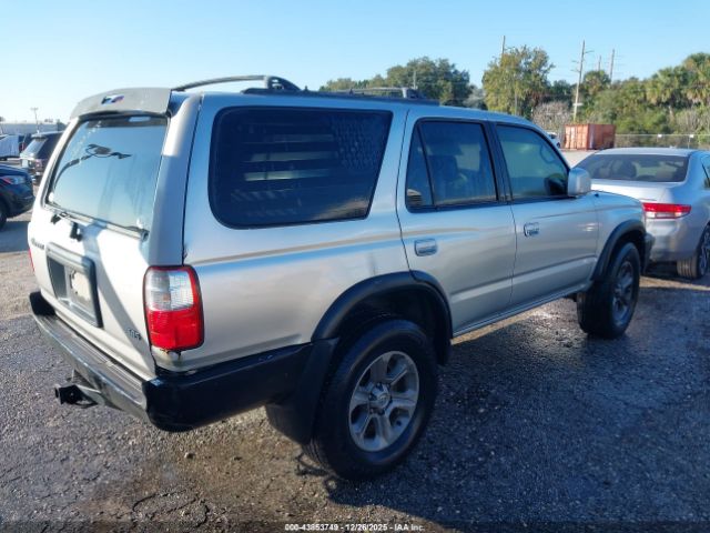 Toyota 4Runner Sr5 V6 Image 3