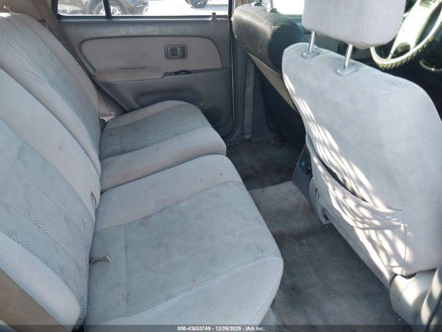 Toyota 4Runner Sr5 V6 Image 12