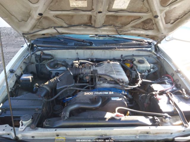 Toyota 4Runner Sr5 V6 Image 9